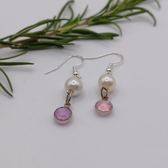 Handmade Pearl and Crystal Earrings - Picture 2 of 4